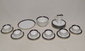 . Diam.23cm. (Largest)