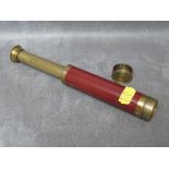 A 19TH CENTURY BRASS & MAHOGANY TELESCOPE, extended L 40 cm