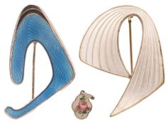 A selection of three Norwegian silver and guilloche enamel jewellery items.