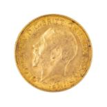 GB - A George V 1913 half sovereign gold coin.