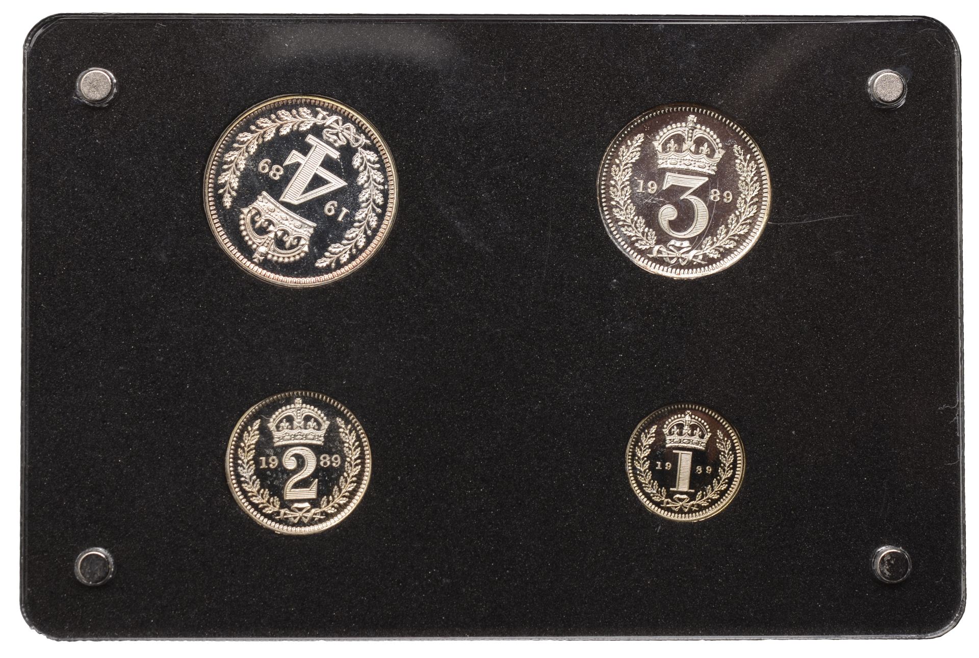 Elizabeth II (1952-2022), Maundy Set, 1989 (S 4211). As struck; in plastic case &pound;100-&pound;1 - Image 2 of 2