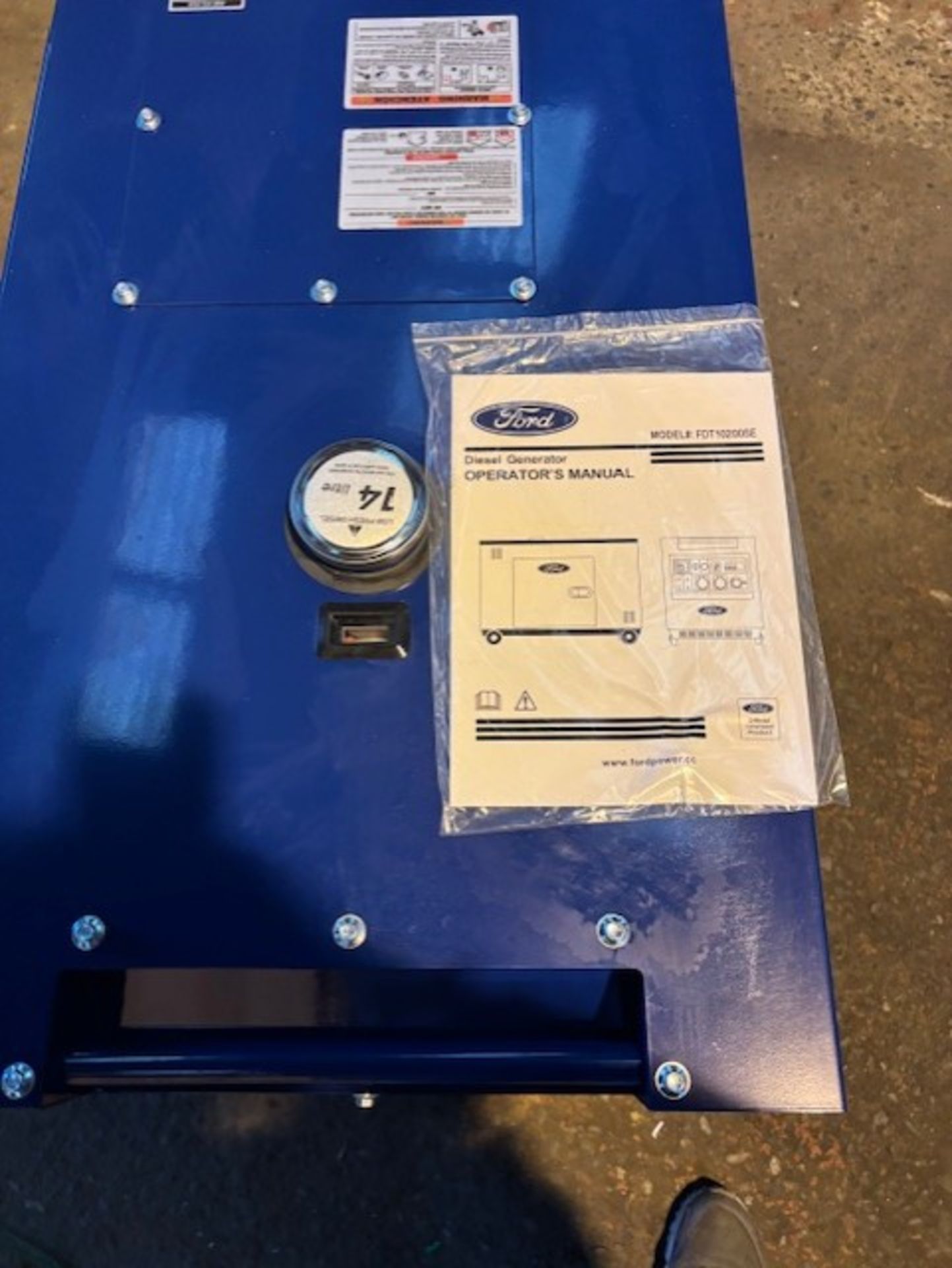 Ford generators for you model ftd10200se diesel 3 phase as well as 240 14 litre tank on them these a - Image 7 of 10