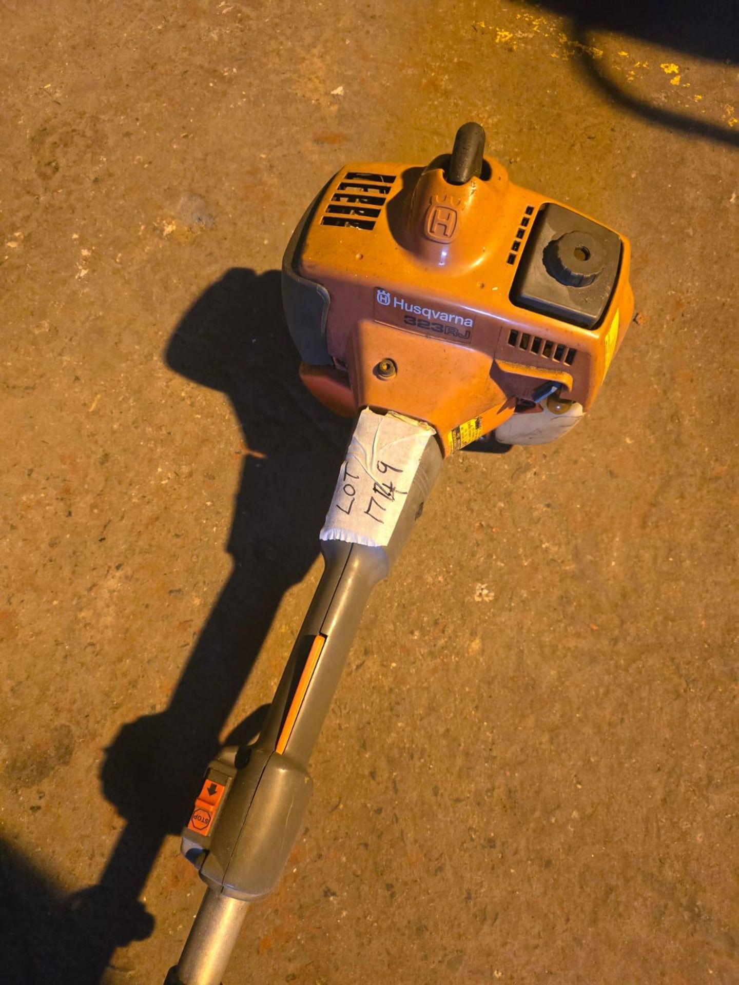 Husqvarna 323RH Strimmer - Image 2 of 3