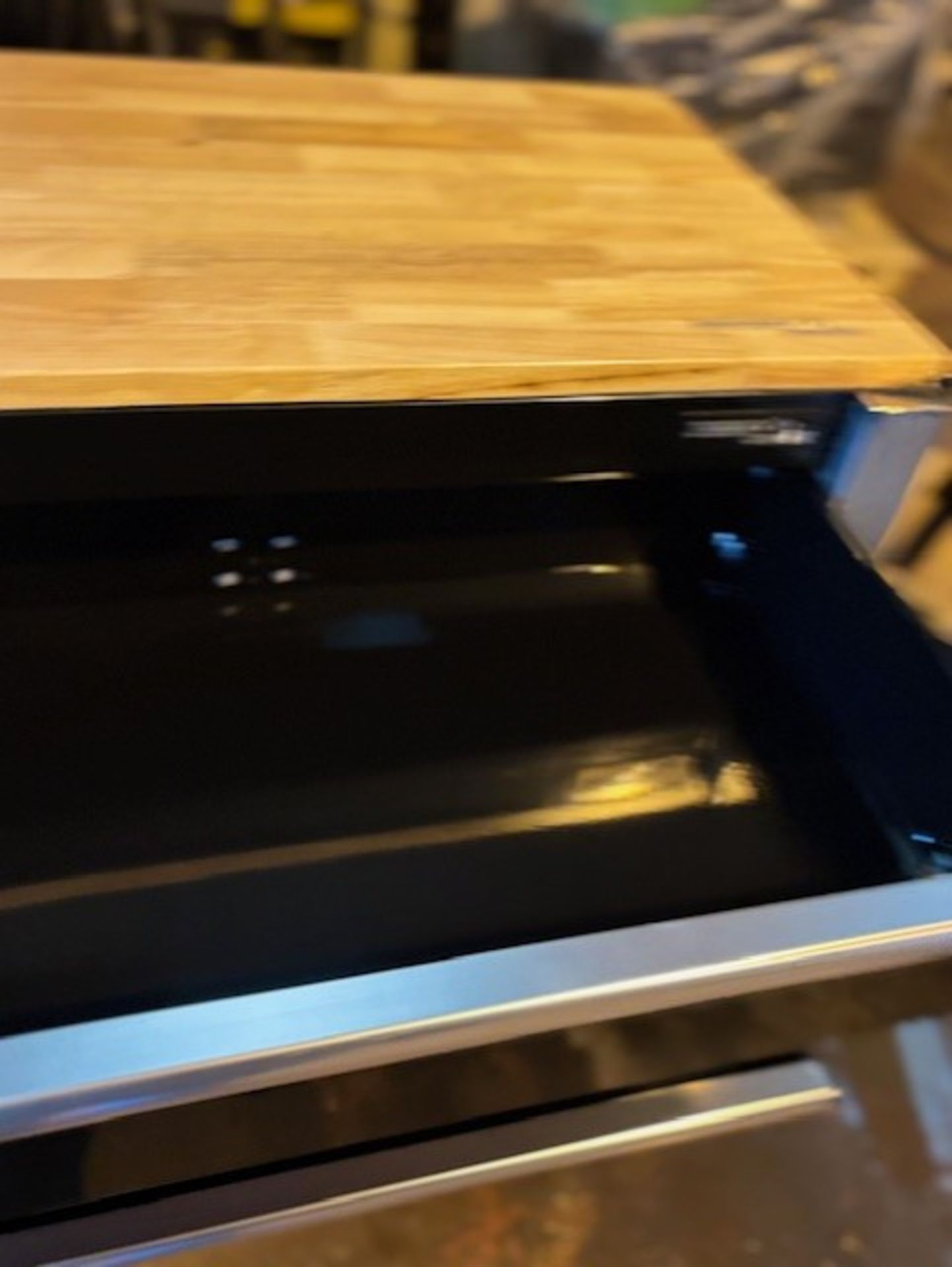 United Tool Corporation Tool Box - 13 drawer tool cabinet Model 810056-utc - Image 5 of 17