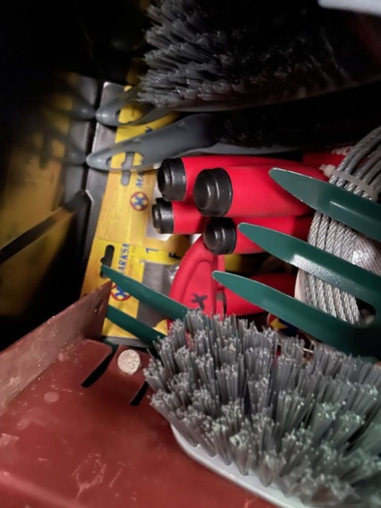 All new trowel floats level pliers as per picture