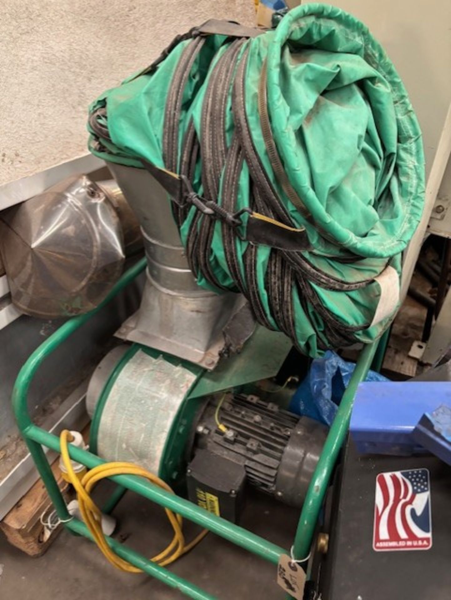 Green Blower - Image 2 of 2