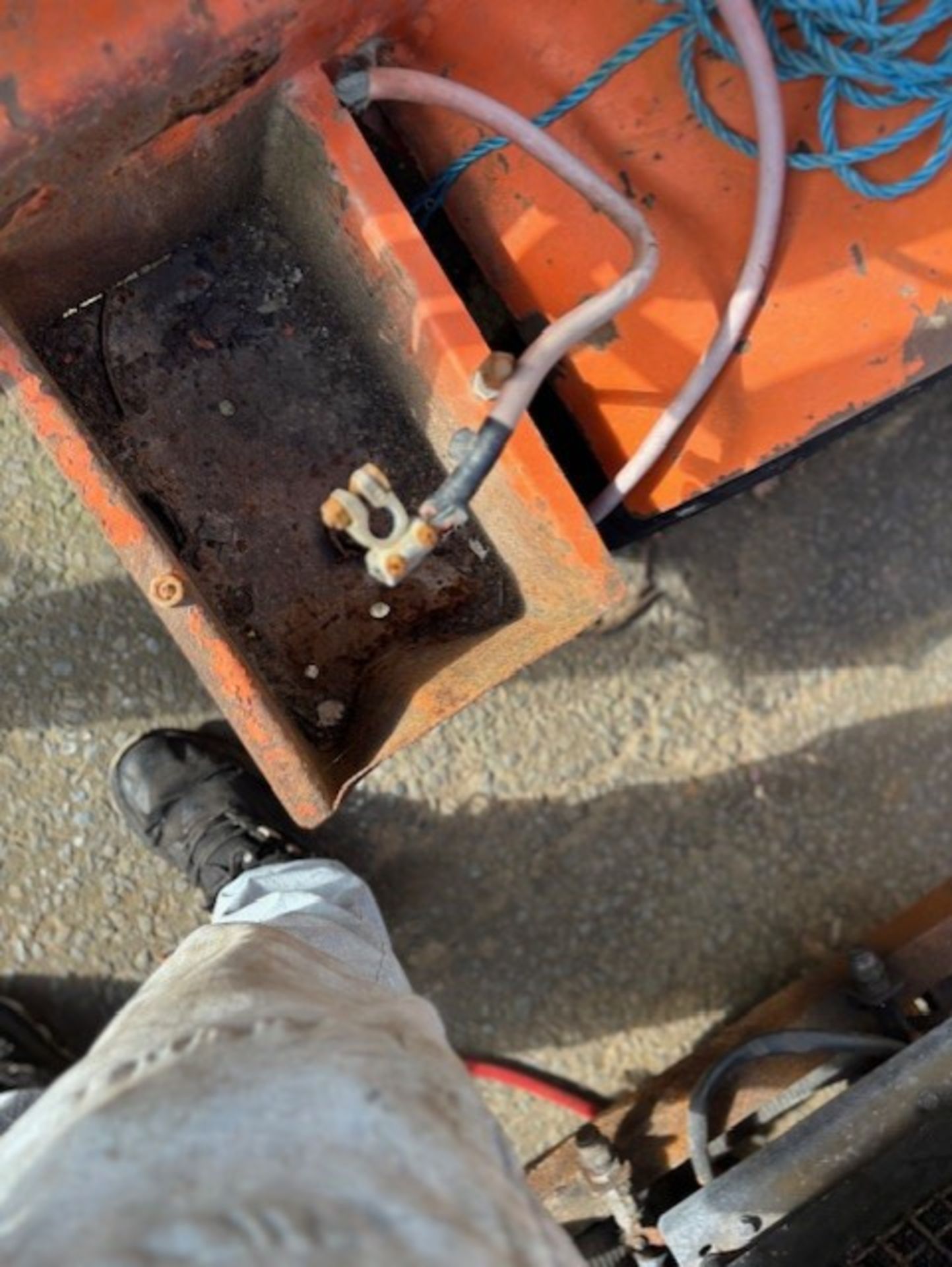 Wood chipper with big 3 cylinder diesel engine engine is free and moving needs some wiring work - Image 7 of 8