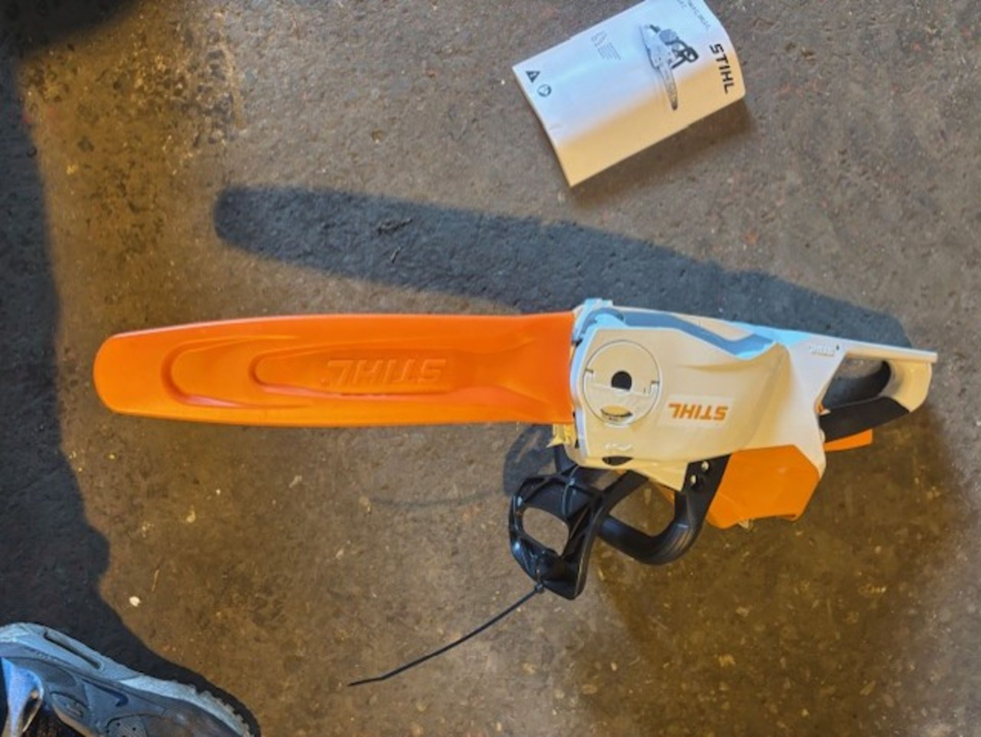 Stihl MSA 200 chainsaw brand new just comes as the body there is no battery or charger with this - Image 4 of 4