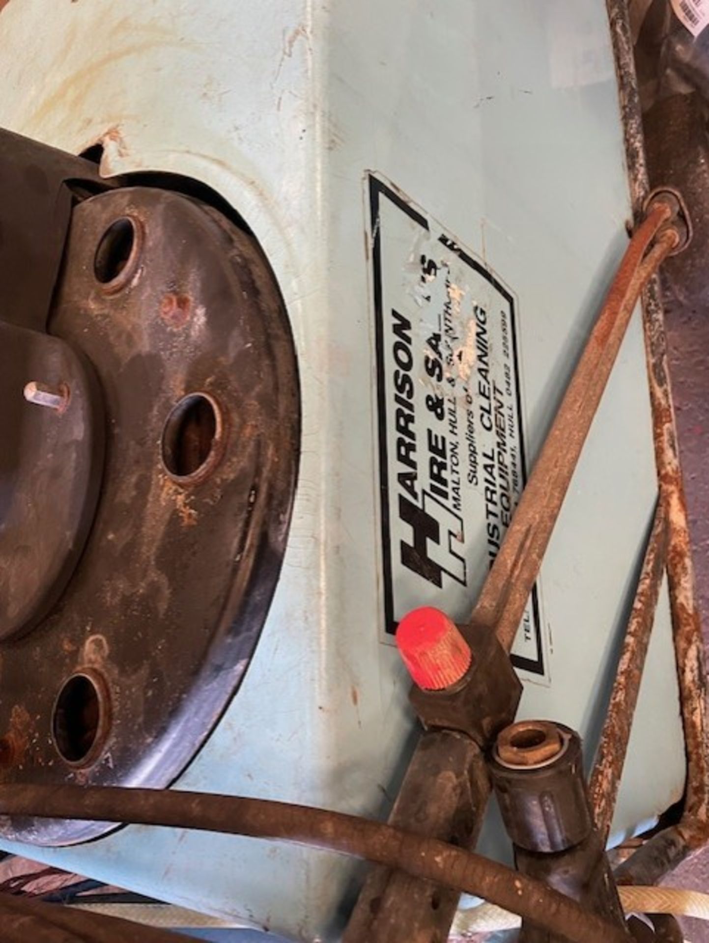 Pressure Washer New 240v with lance & hose - Image 3 of 4