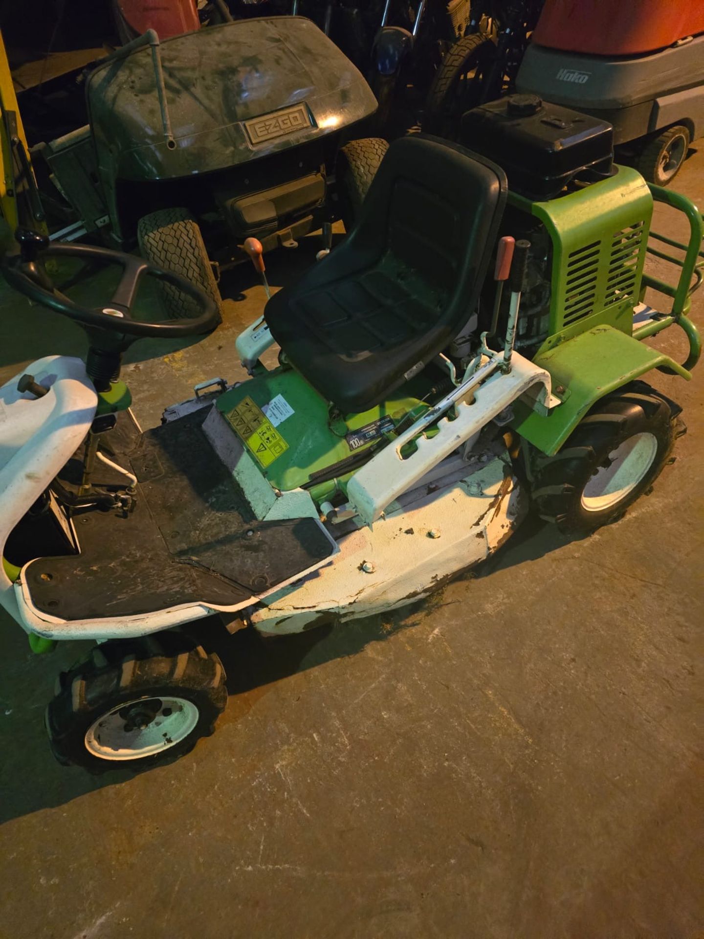 Etesia Atillia Bank Mower - Image 3 of 4