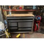 Werkzeug Very large tool box 390 piece brand new,  German made  good quality tools come with 4
