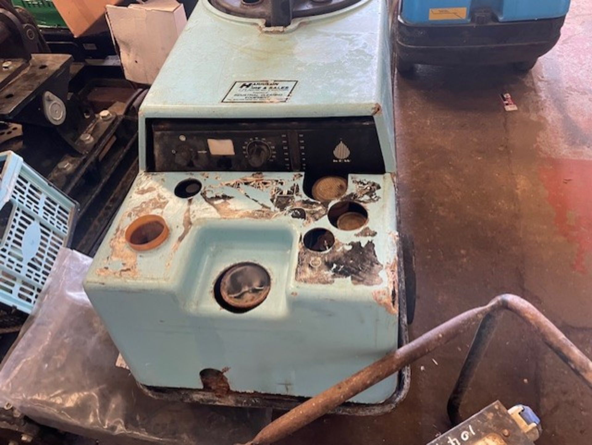 Pressure Washer New 240v with lance & hose - Image 4 of 4