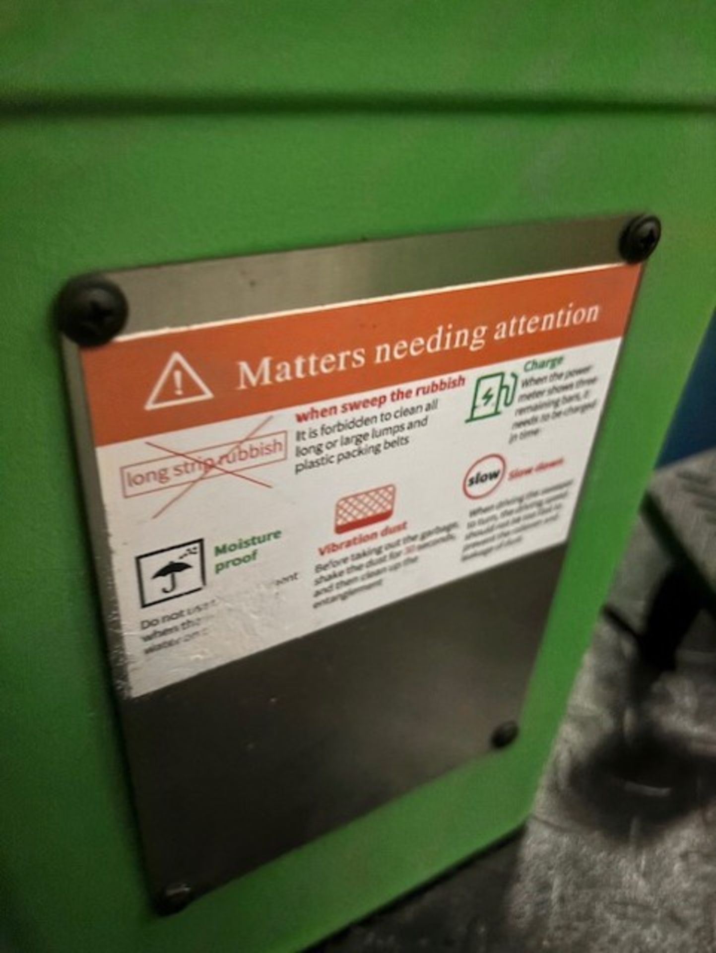 Stahlfest ride on full electric wet n dry scrubber sweeper very user friendly no noise or dust - Image 5 of 7