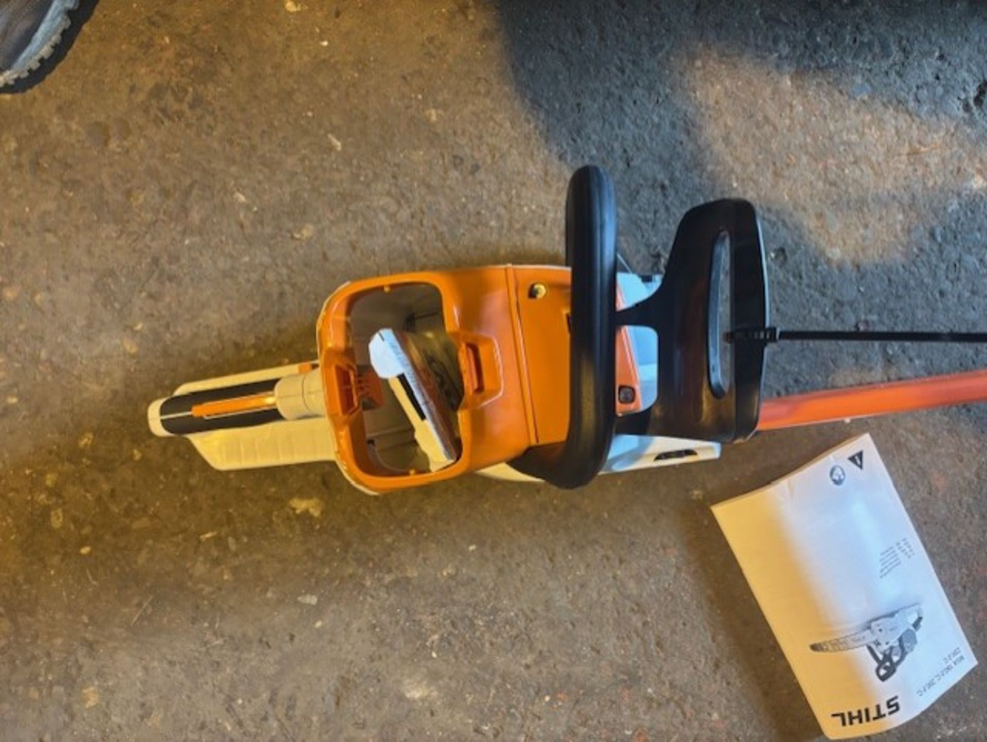 Stihl MSA 200 chainsaw brand new just comes as the body there is no battery or charger with this - Image 3 of 4
