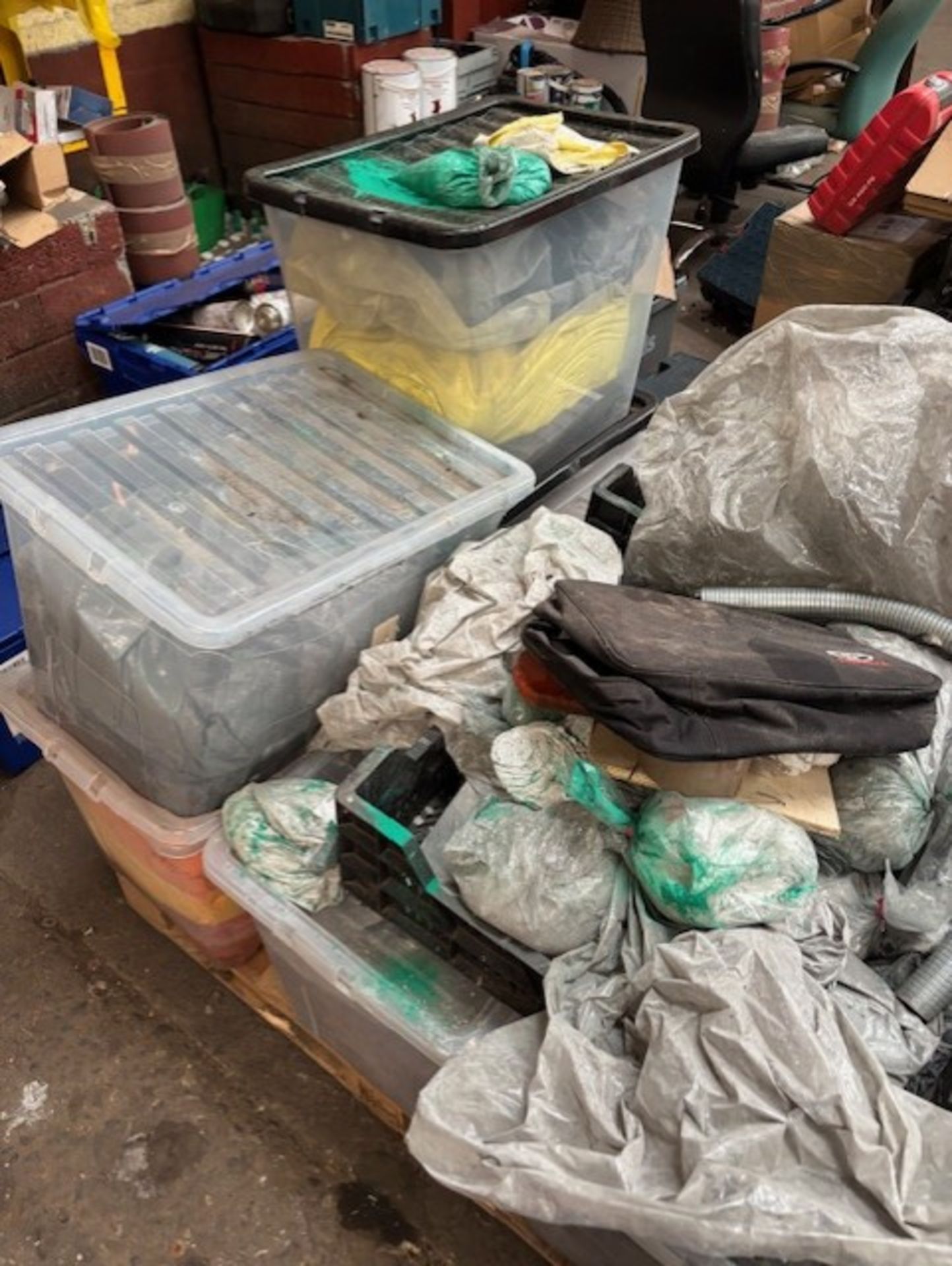 Pallet of powder coating powder various colours along with powder coat machine - Image 2 of 4