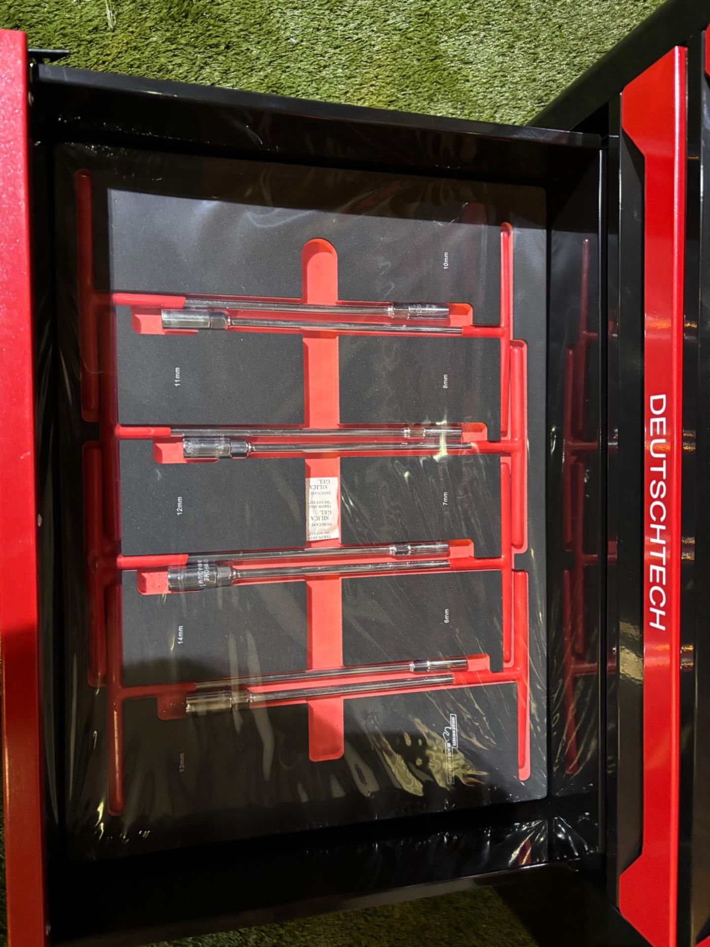 Deutch tech tool box 286 piece brand new been on display no box no bits missing nothing faulty or - Image 12 of 15