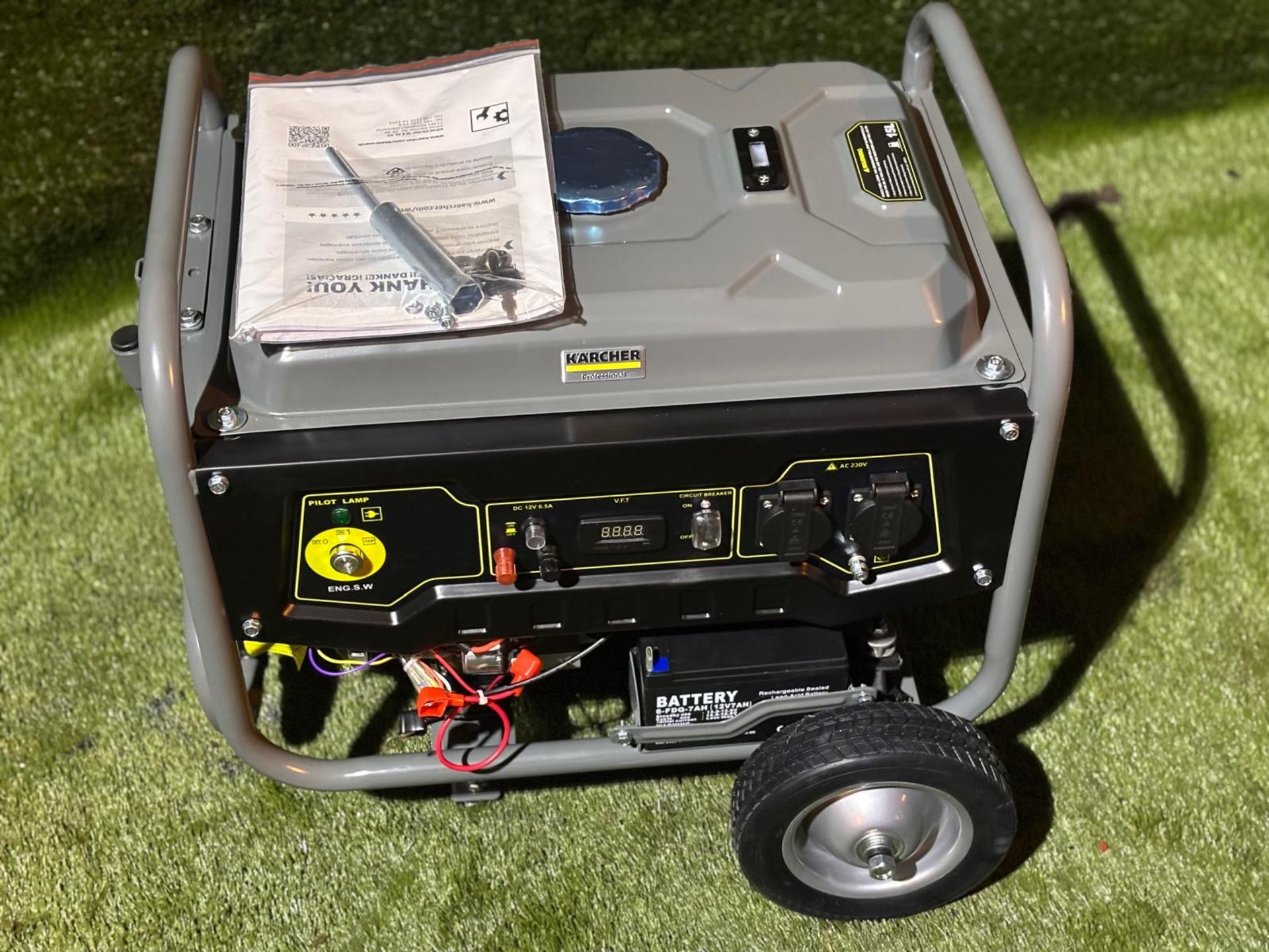 Karcher generators pgg 3/1 3kw all brand new electric start all from factory these are not rejects - Image 2 of 12