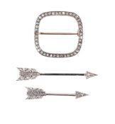 THREE EARLY 20TH CENTURY BROOCHES