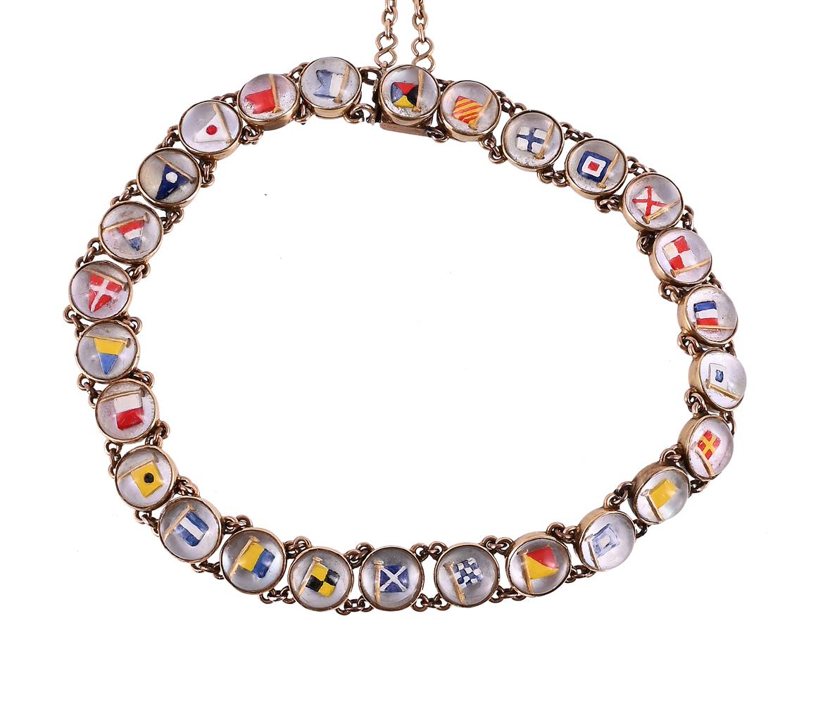 AN EARLY 20TH CENTURY REVERSE PAINTED INTAGLIO BURGEE FLAG BRACELET