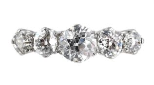 A DIAMOND FIVE STONE RING