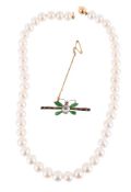 AN INSECT BAR BROOCH AND A FRESHWATER CULTURED PEARL NECKLACE