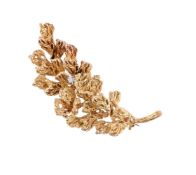 AN ABSTRACT FOLIATE SPRAY BROOCH
