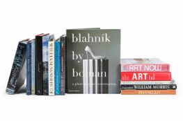 Ɵ A SELECTION OF HARDBACK BOOKS WITH REFERENCE TO FASHION, ART AND DESIGN MODERN