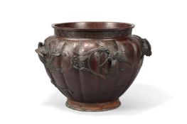 A JAPANESE BRONZE URN OR JARDINIERE, LATE 19TH CENTURY