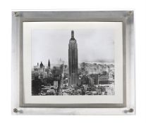 AMERICAN SCHOOL (20TH CENTURY), LOOKING ACROSS NEW YORK