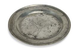 A GEORGE I SINGLE REEDED WRIGGLE WORK PEWTER PLATE DORSET, CIRCA 1715-1720