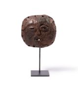 A WOODEN MASK, ZAMBIA, SECOND HALF 20TH CENTURY