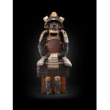 ‡ A yokohagi nimai-do gusoku [armour], Edo period