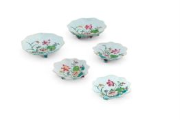 A GROUP OF FIVE FAMILLE ROSE DISHES, YONGZHENG