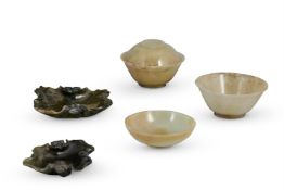 A PAIR OF CHINESE PALE CELADON JADE TEA BOWLS AND COVERS, QING DYNASTY