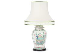 A LARGE CHINESE FAMILLE ROSE PORCELAIN LAMP 20TH CENTURY