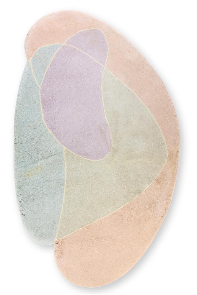 A LARGE MODERN WOOL RUG DESIGNED BY ROBERT GILLAN