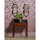 Y A REGENCY MAHOGANY AND VARIEGATED MARBLE MOUNTED WASH STAND, ATTRIBUTED TO GILLOWS, CIRCA 1815