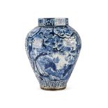 A JAPANESE ARITA BLUE AND WHITE OCTAGONAL VASE, EDO PERIOD, 18TH CENTURY