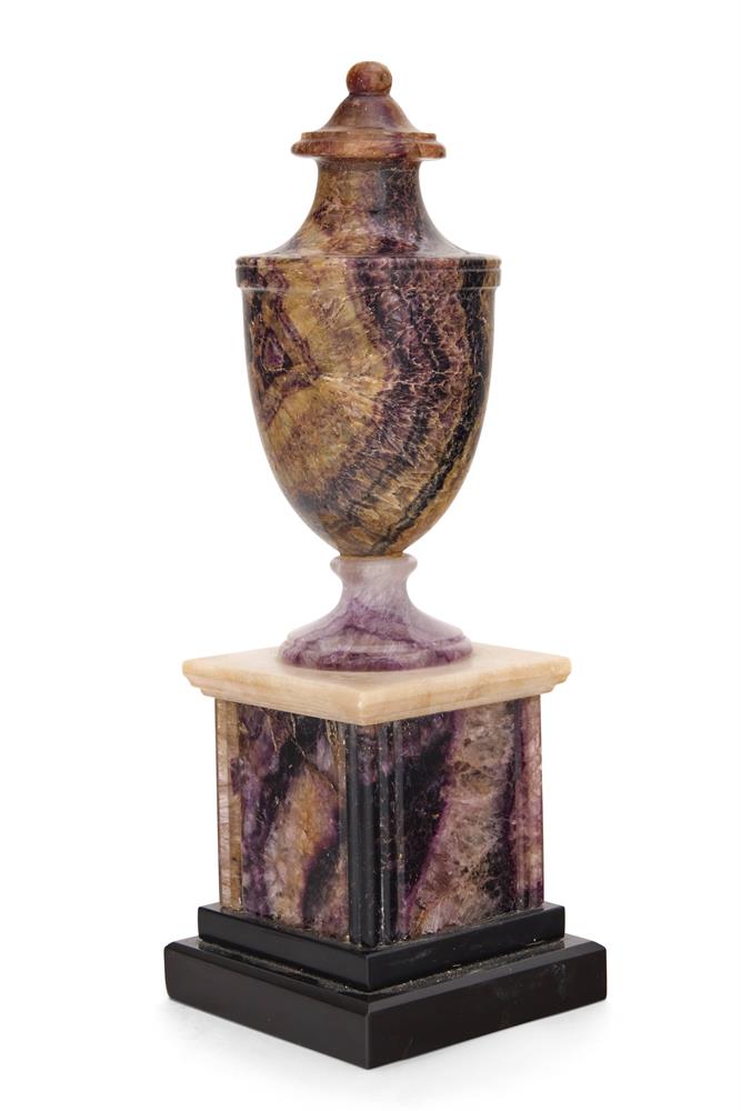 A GEORGE III BLUE JOHN URN, EARLY 19TH CENTURY