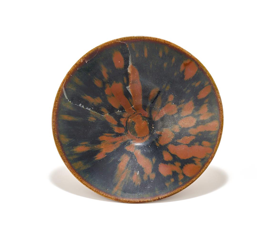 A Chinese 'Dangyangyu' russet-splashed black glazed bowl