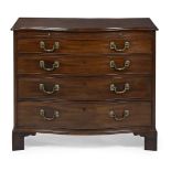 A GEORGE III MAHOGANY SERPENTINE FRONTED CHEST OF DRAWERS, CIRCA 1780