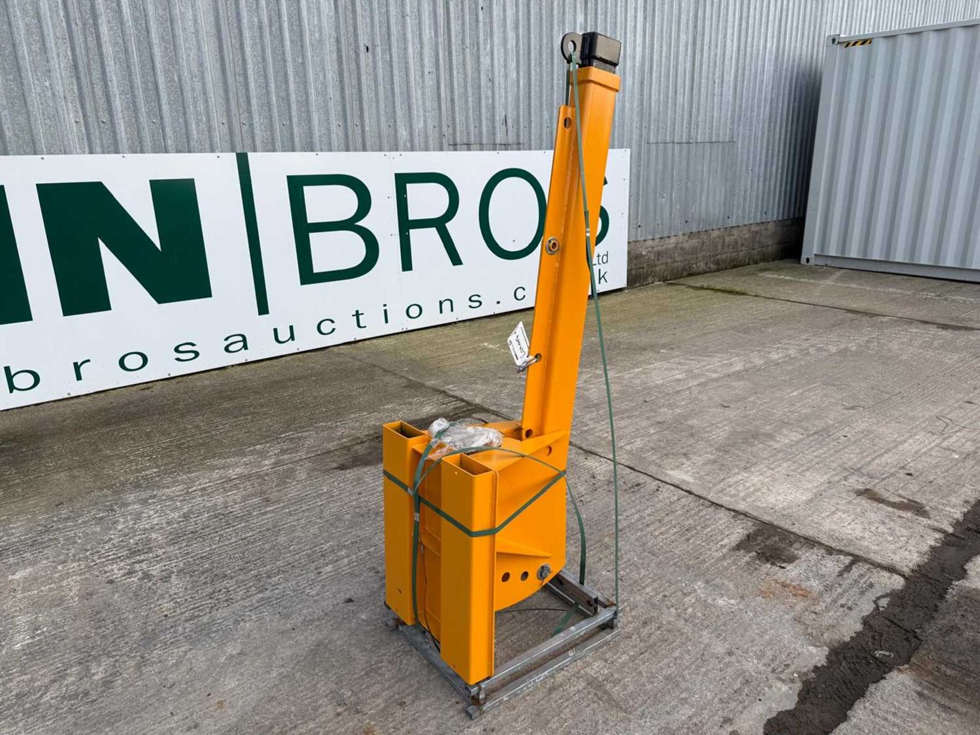 Unused Extendable Fork Lift Jib