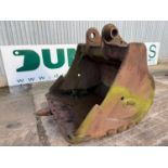 6Ft Rock Bucket On 120MM Pins To Suit 30-50T Excavator
