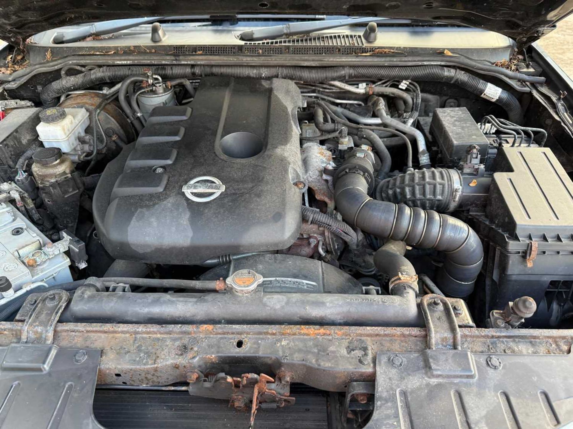 2010 Nissan Navara Tekna DCi Crew Cab Pick Up 2.5 D, Automatic Gear Box, Leather Interior, Electric  - Image 20 of 22