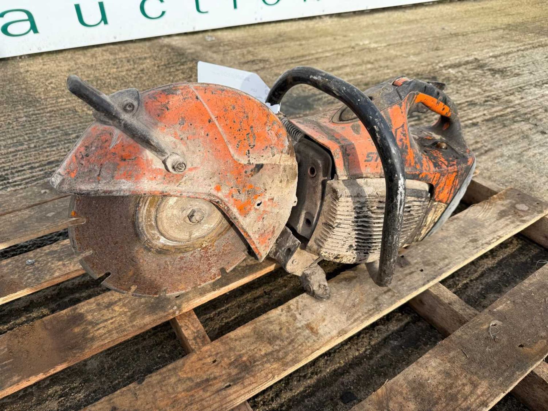 UNRESERVED - Petrol Stihl TS410 Saw