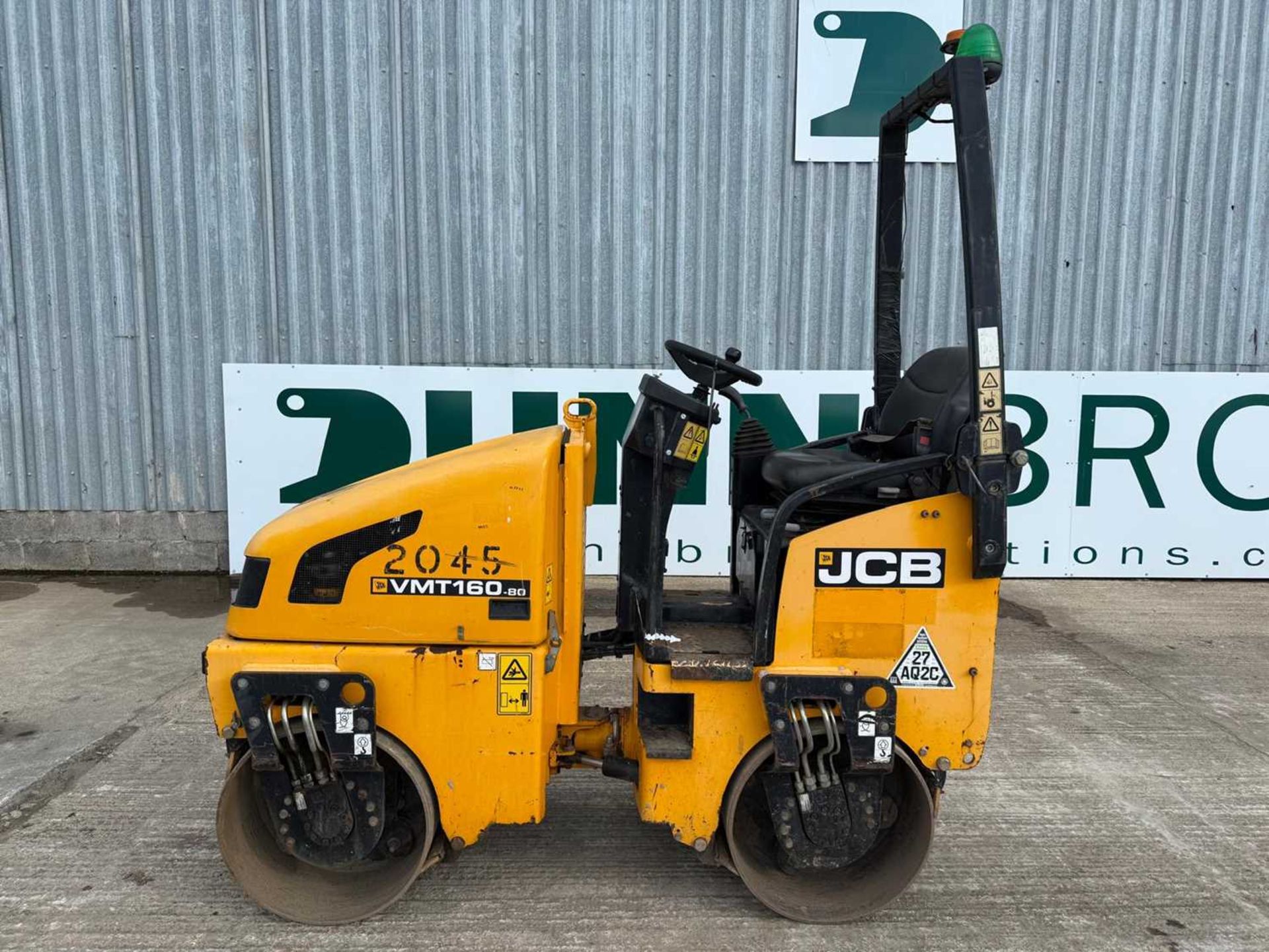 2017 JCB VMT160-80 Double Drum Vibrating Roller. Roll Bar, Work Lights. - Image 2 of 17