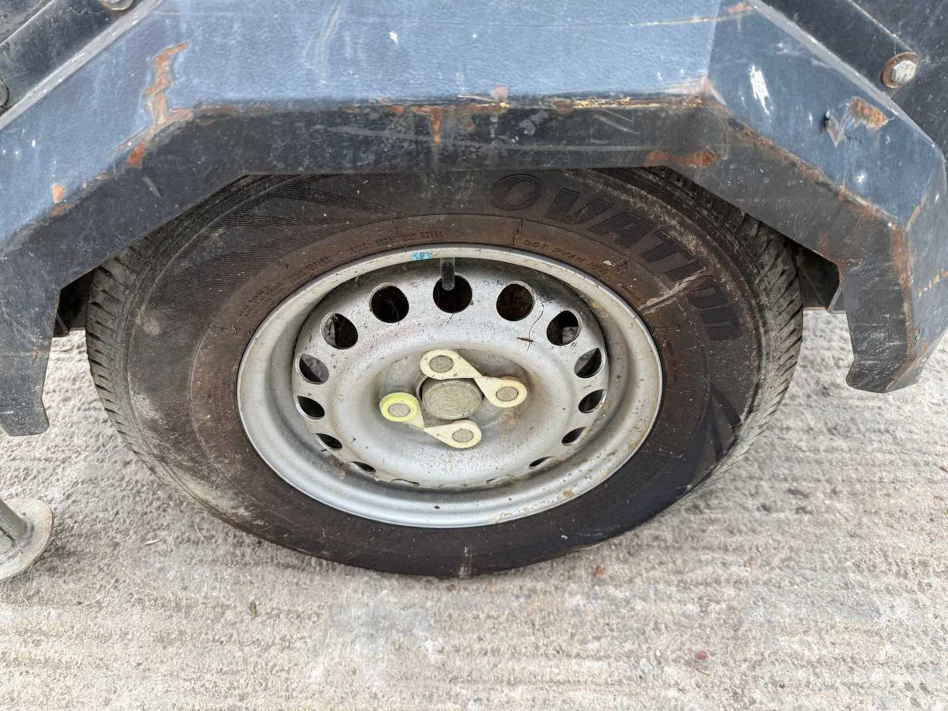 2011 Towerlight VB-9 is a LED Portable Light Tower, With A 230 V Electric Connection. - Image 7 of 14