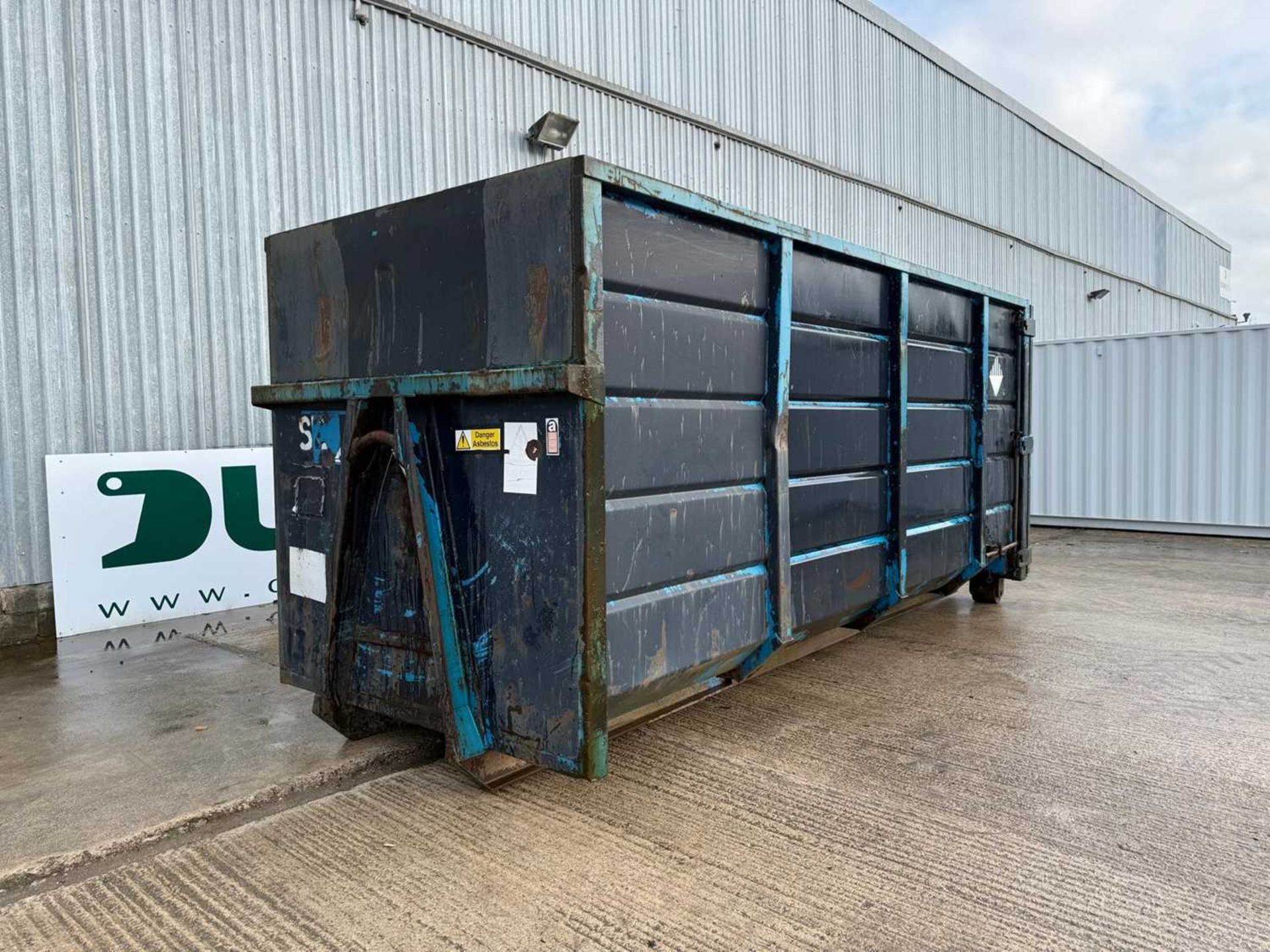 35 Yard Enclosed RORO Skip To Suit Hook Loader