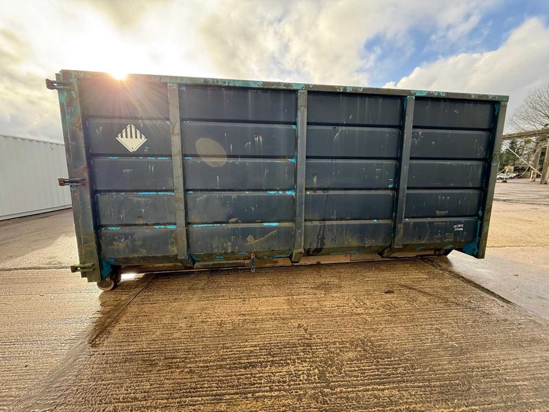 35 Yard Enclosed RORO Skip To Suit Hook Loader