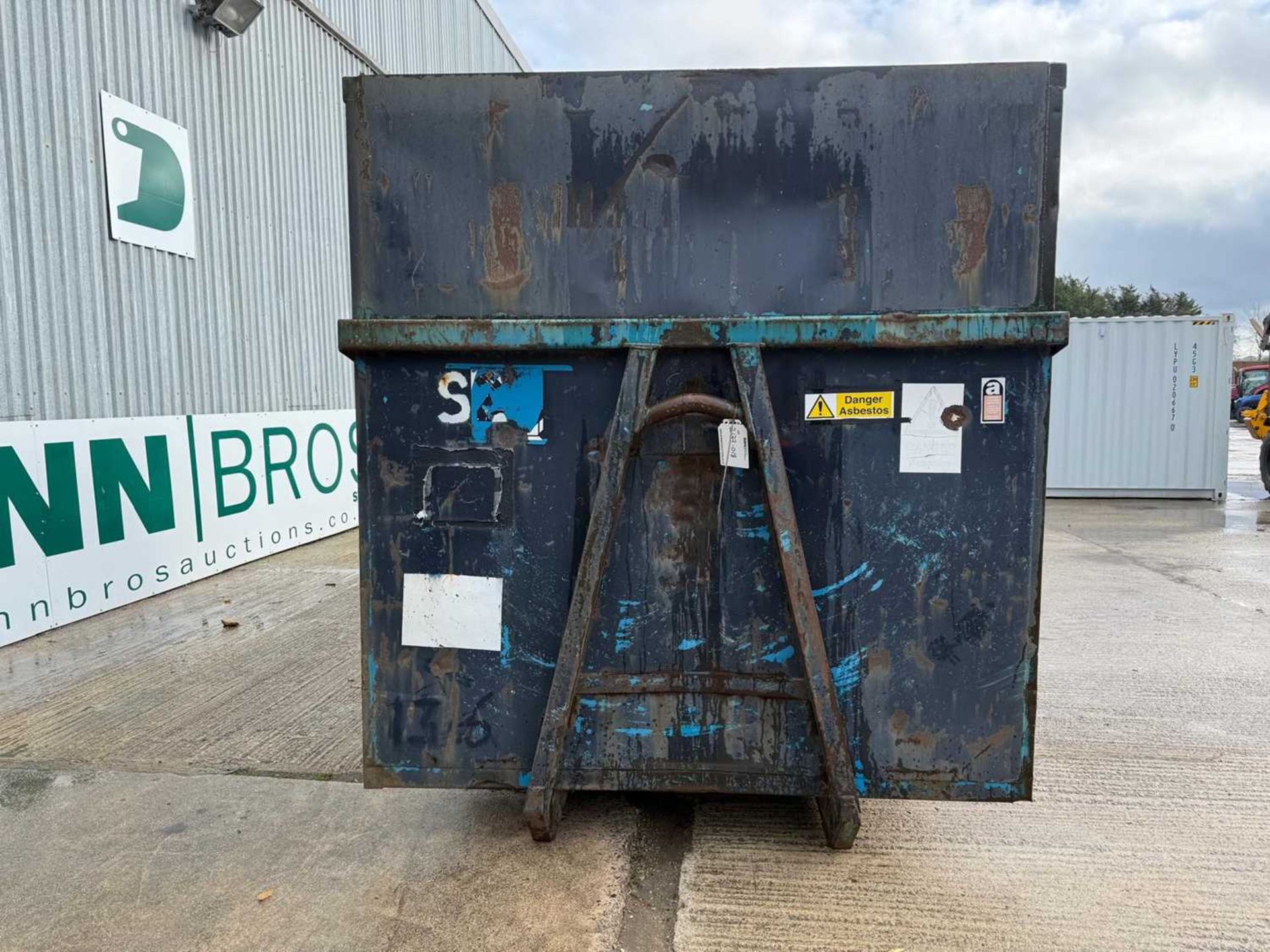 35 Yard Enclosed RORO Skip To Suit Hook Loader